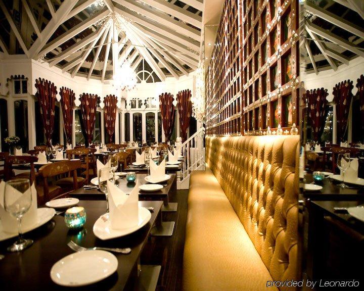 Fines Bayliwick Hotel ブラックネル エクステリア 写真
